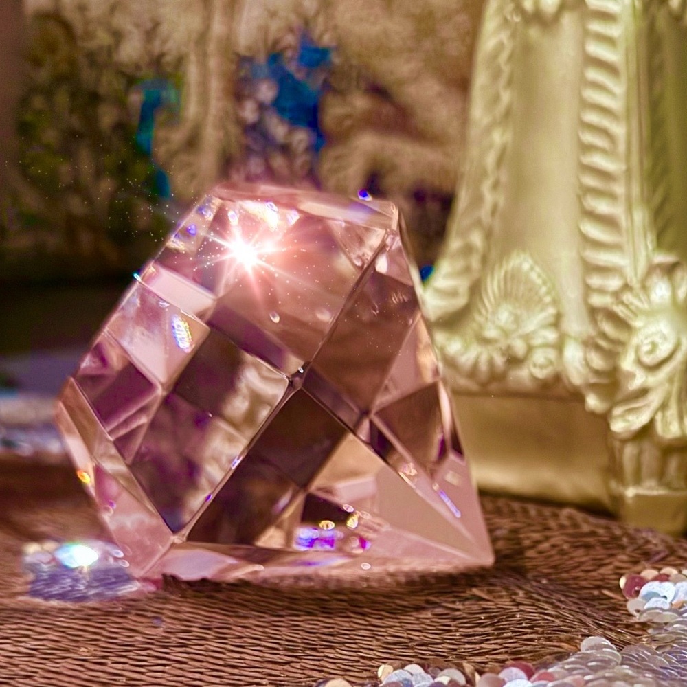 Art Glass - Diamond Prism